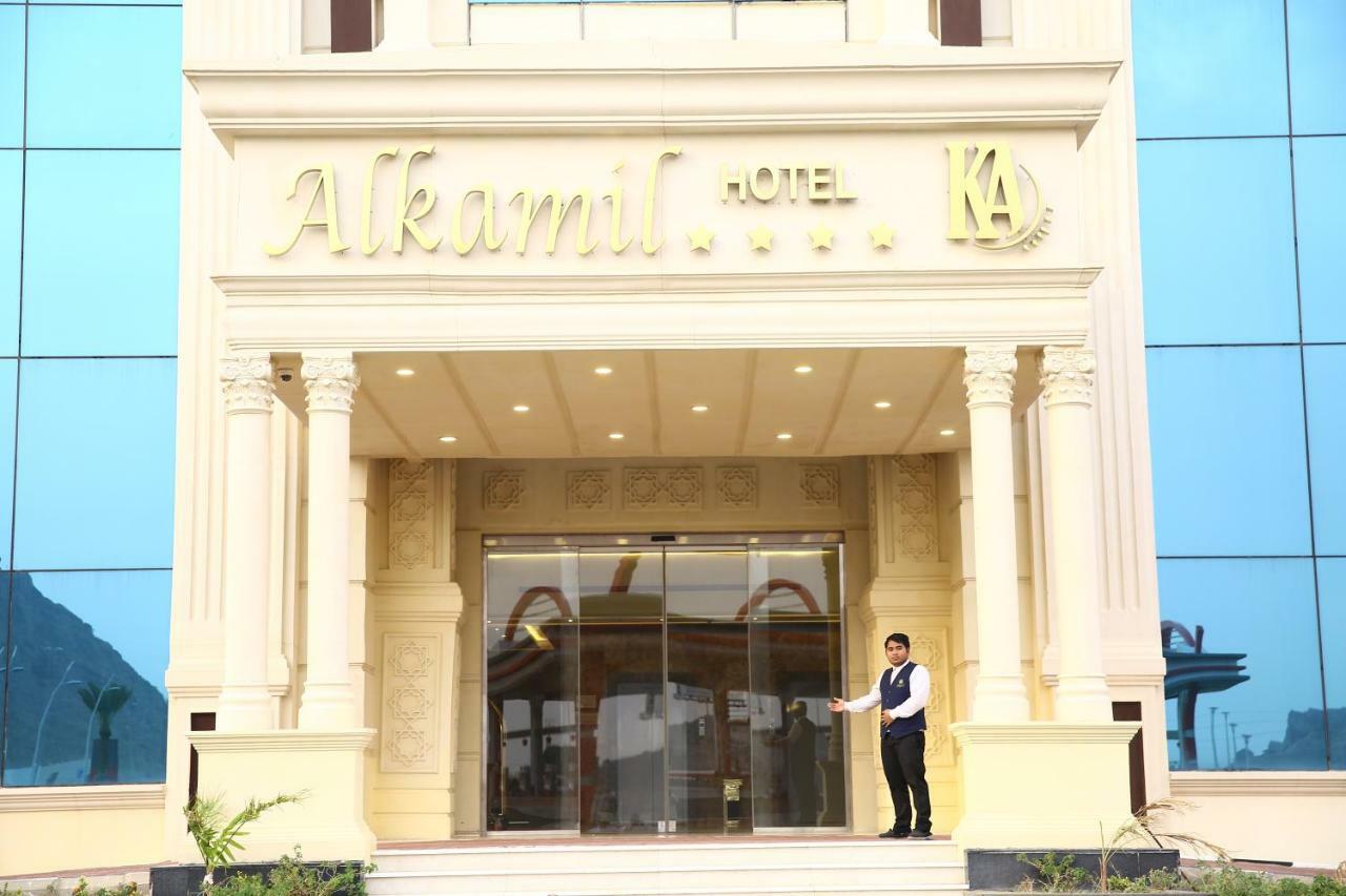 Alkamil Hotel Al Kamil Exterior photo